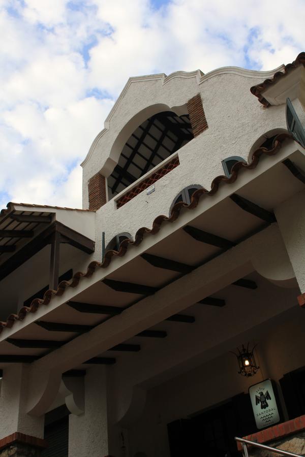 Santoral Restaurante Y Posada Pet Friendly Atlantida Bagian luar foto