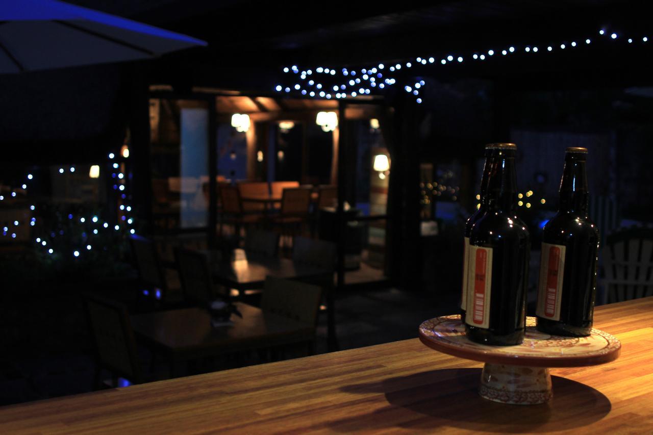 Santoral Restaurante Y Posada Pet Friendly Atlantida Bagian luar foto